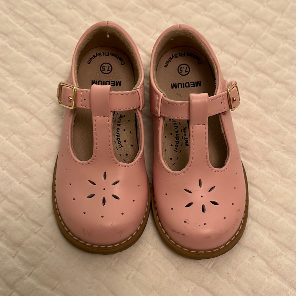 Footmates